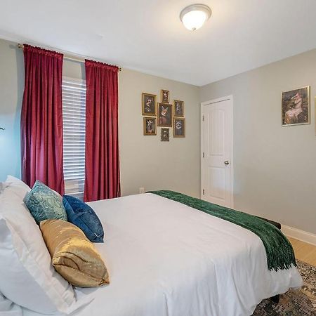 New Victorian Theme, 3Br, Lrg Backyard Close To Pnc Arena, Downtown, And Rdu Airport Raleigh Extérieur photo